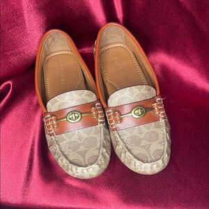 Coach Women's Beige Loafers 6.5 37